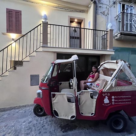 B&B San Nicodemo Ciro エクステリア 写真
