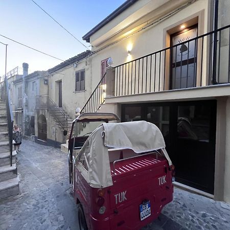 B&B San Nicodemo Ciro エクステリア 写真